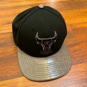 New Era Croc Vize SnapBack Bulls cap